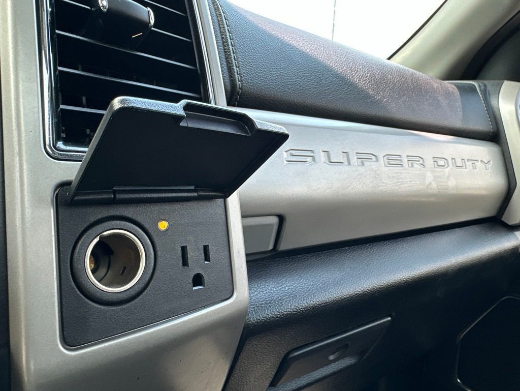 2021 Ford Super Duty F-250 SRW Lariat Ultimate FX4 Black Pack - 23018271 - 37