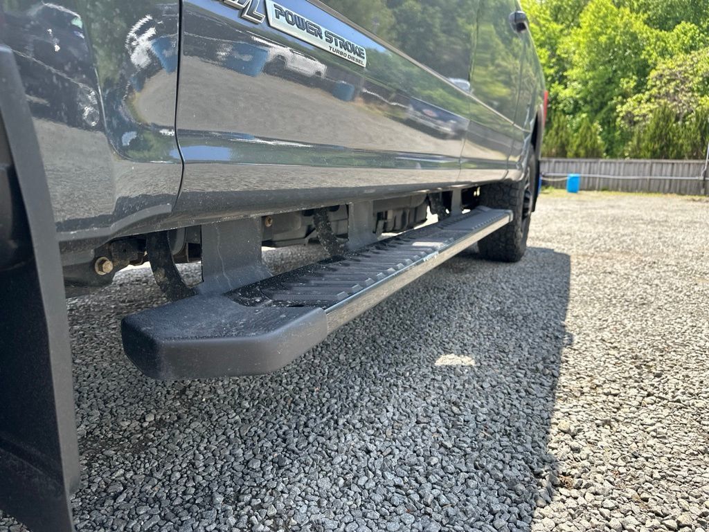 2021 Ford Super Duty F-250 SRW Lariat Ultimate FX4 Black Pack - 23018271 - 6