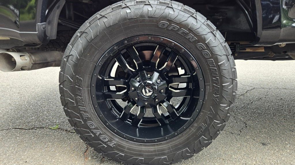 2021 Ford F-250 Lariat FX4 photo 16