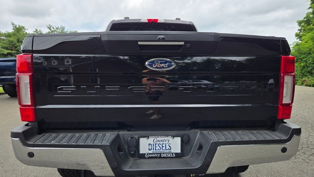 2021 Ford F-250 Lariat FX4 photo 6