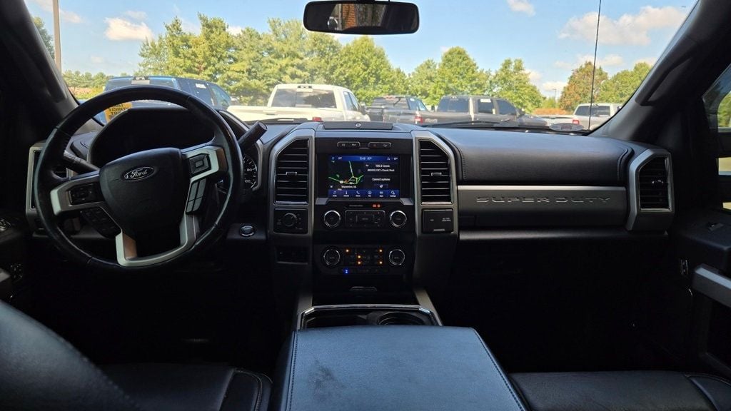 2021 Ford F-250 Lariat FX4 photo 15