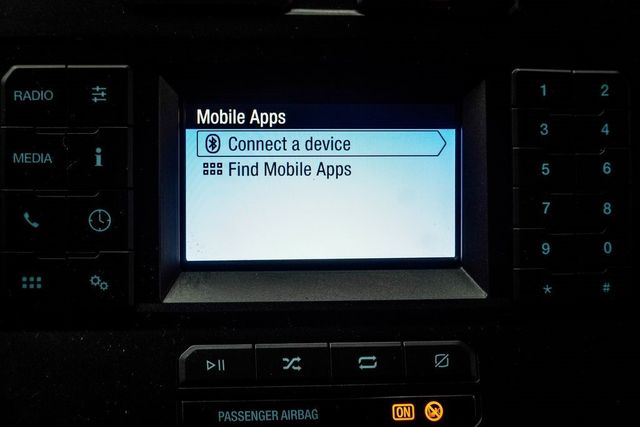 2021 Ford Super Duty F-250 SRW XL - 22968643 - 21