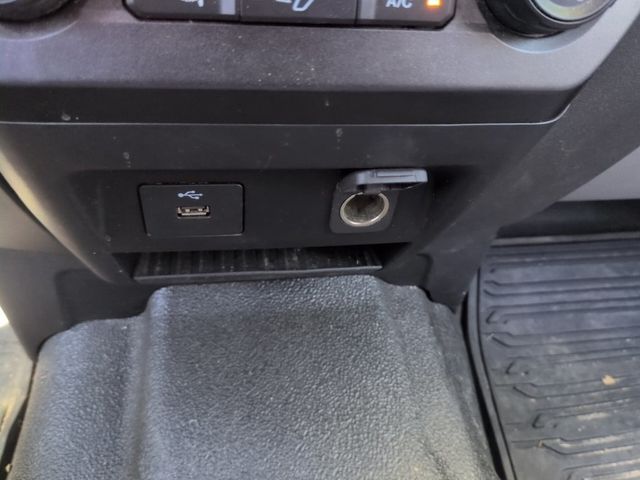 2021 Ford Super Duty F-250 SRW XL - 23095370 - 21