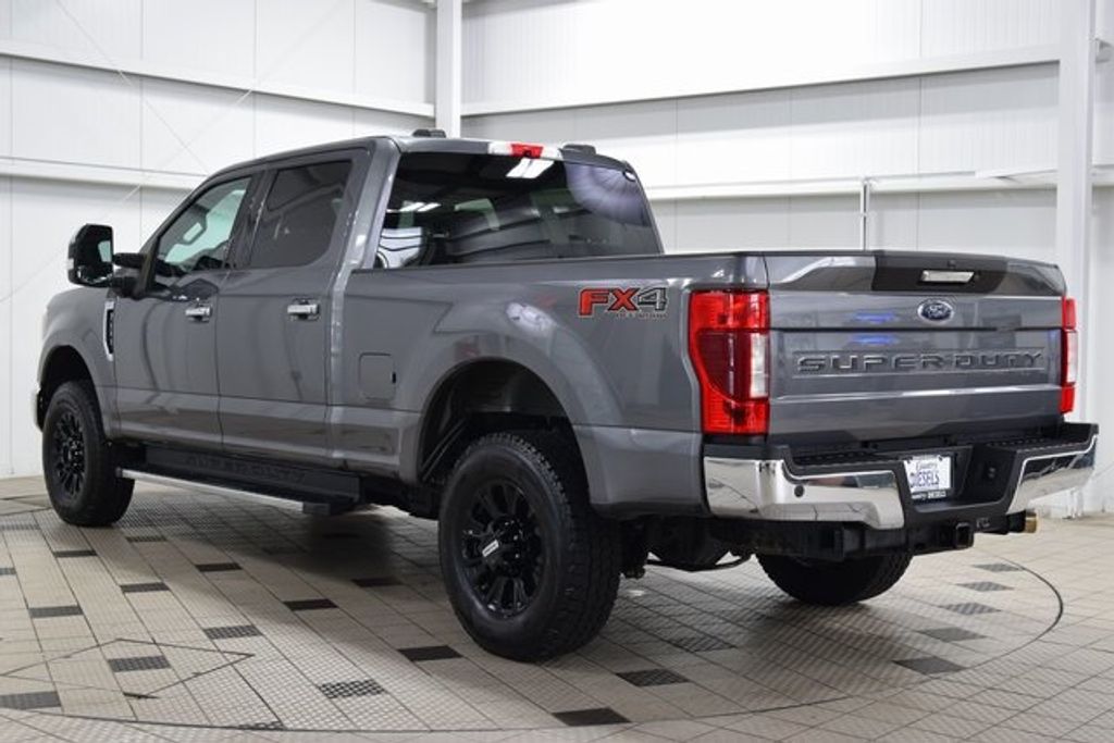 2021 Ford F-250 XLT FX4 photo 5