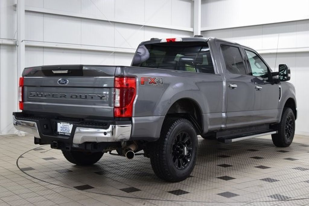 2021 Ford F-250 XLT FX4 photo 6