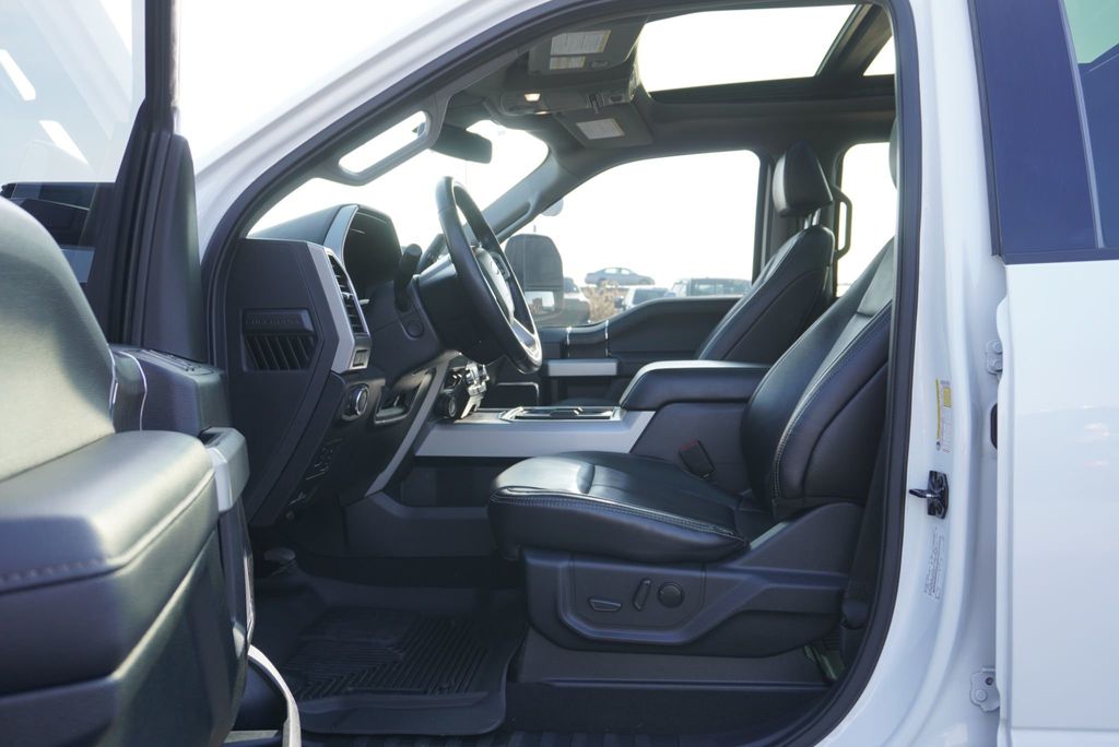 2021 Ford SUPER DUTY F-350 LARIAT - 23004331 - 19