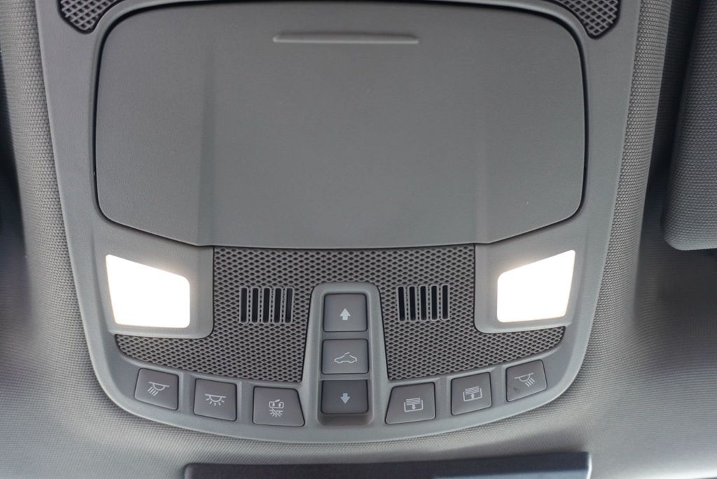 2021 Ford SUPER DUTY F-350 LARIAT - 23004331 - 40