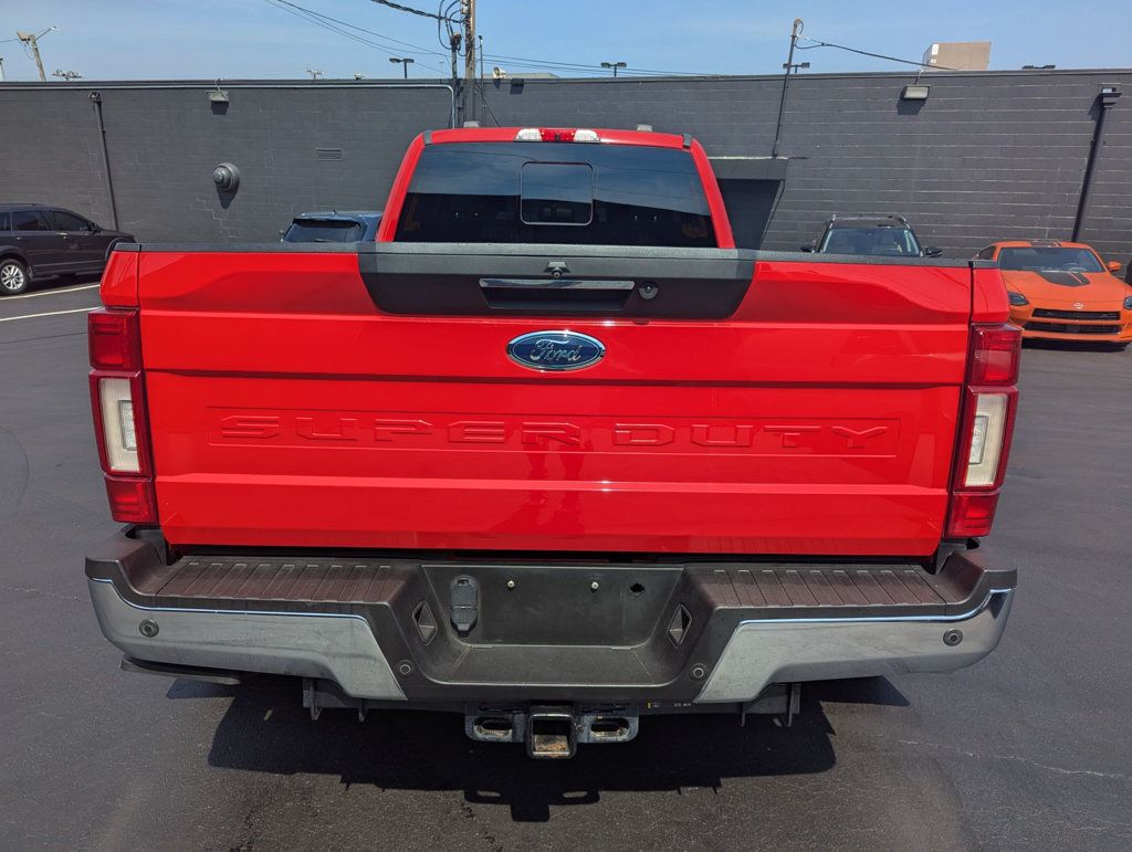 2021 Ford F-350 Lariat photo 3