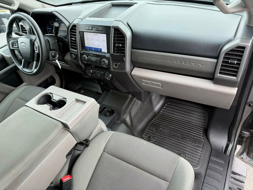 2021 Ford Super Duty F-350 DRW XL 4WD Crew Cab 8' Box - 23010143 - 9