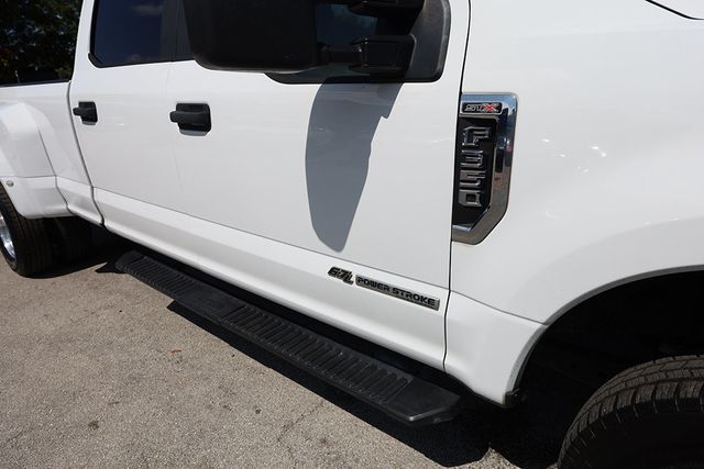 2021 FORD Super Duty F-350 DRW XL STX 4WD Crew Cab 8' Box - 23056461 - 11