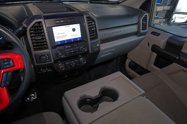 2021 FORD Super Duty F-350 DRW XL STX 4WD Crew Cab 8' Box - 23056461 - 21