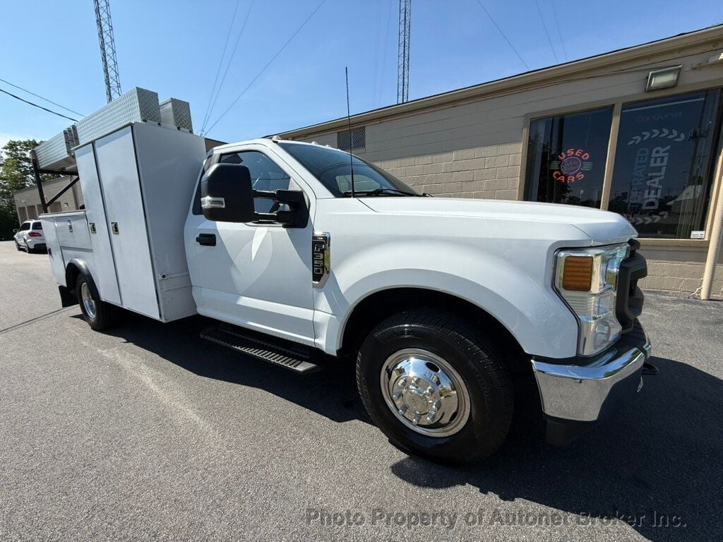 2021 Ford Super Duty F-350 DRW Cab-Chassis 7.3L V8 Gas-Reading Utility-1 Owner Corporate Owned - 23034622 | Video 1