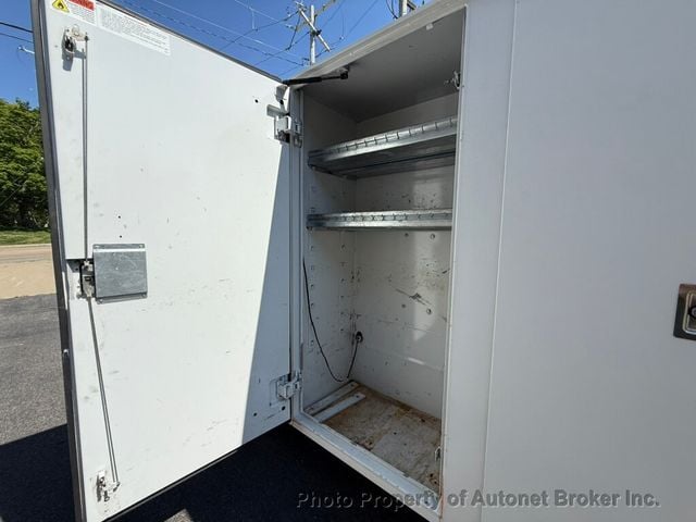 2021 Ford Super Duty F-350 DRW Cab-Chassis 7.3L V8 Gas-Reading Utility-1 Owner Corporate Owned - 23034622 - 23
