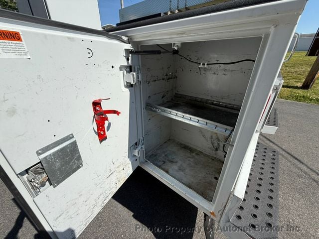 2021 Ford Super Duty F-350 DRW Cab-Chassis 7.3L V8 Gas-Reading Utility-1 Owner Corporate Owned - 23034622 - 26