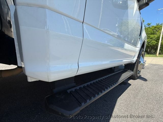 2021 Ford Super Duty F-350 DRW Cab-Chassis 7.3L V8 Gas-Reading Utility-1 Owner Corporate Owned - 23034622 - 32