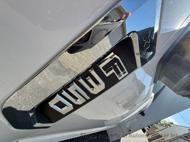 2021 Ford Super Duty F-350 DRW Cab-Chassis 7.3L V8 Gas-Reading Utility-1 Owner Corporate Owned - 23034622 - 33