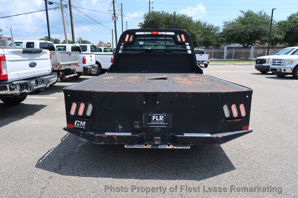 2021 Ford Super Duty F-350 DRW Cab-Chassis F350S/D  2WD Crew Cab 10' Flatbed DRW GAS - 22556202 - 3