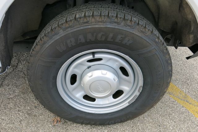 2021 Ford Super Duty F-350 SRW XL 2WD Reg Cab 8' Box - 22941686 - 34