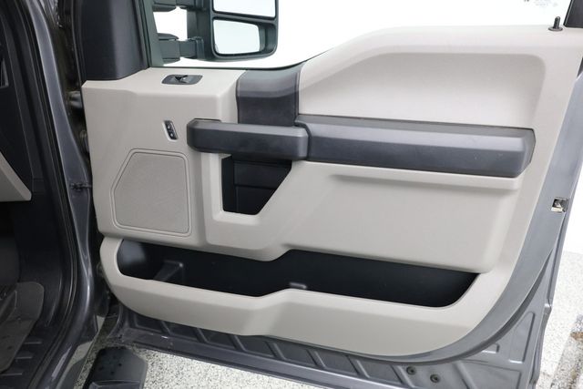 2021 Ford Super Duty F-350 SRW XL 4WD Crew Cab 8' Box w/ Power Stroke Diesel & STX Appearance - 23035648 - 22