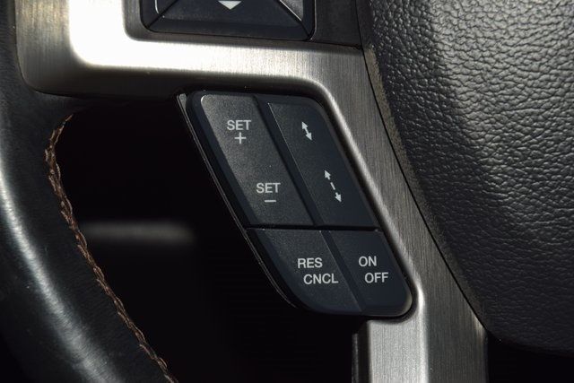 2021 Ford Super Duty F-450 DRW Platinum 4WD Crew Cab 8' Box - 22924684 - 39