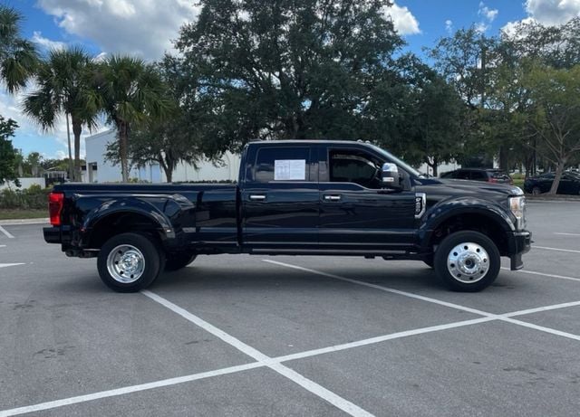 2021 Ford Super Duty F-450 DRW Platinum 4WD Crew Cab 8' Box - 22924684 - 7