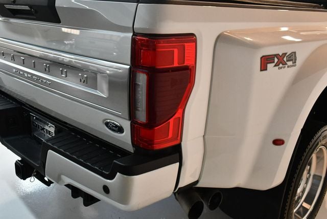 2021 Ford Super Duty F-450 DRW Platinum 4WD Crew Cab 8' Box - 22634492 - 17