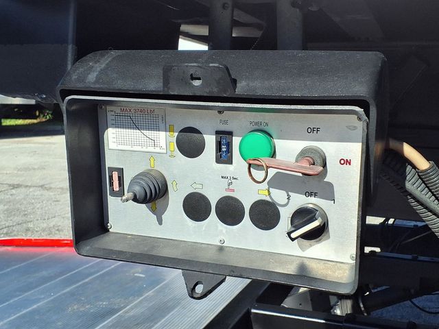 2021 Ford Super Duty F-450 DRW Cab-Chassis 16' Box Truck w/Liftgate - 23091618 - 21