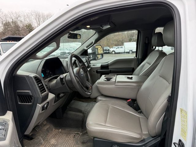 2021 Ford Super Duty F-450 DRW Cab-Chassis XL - 22962567 - 4