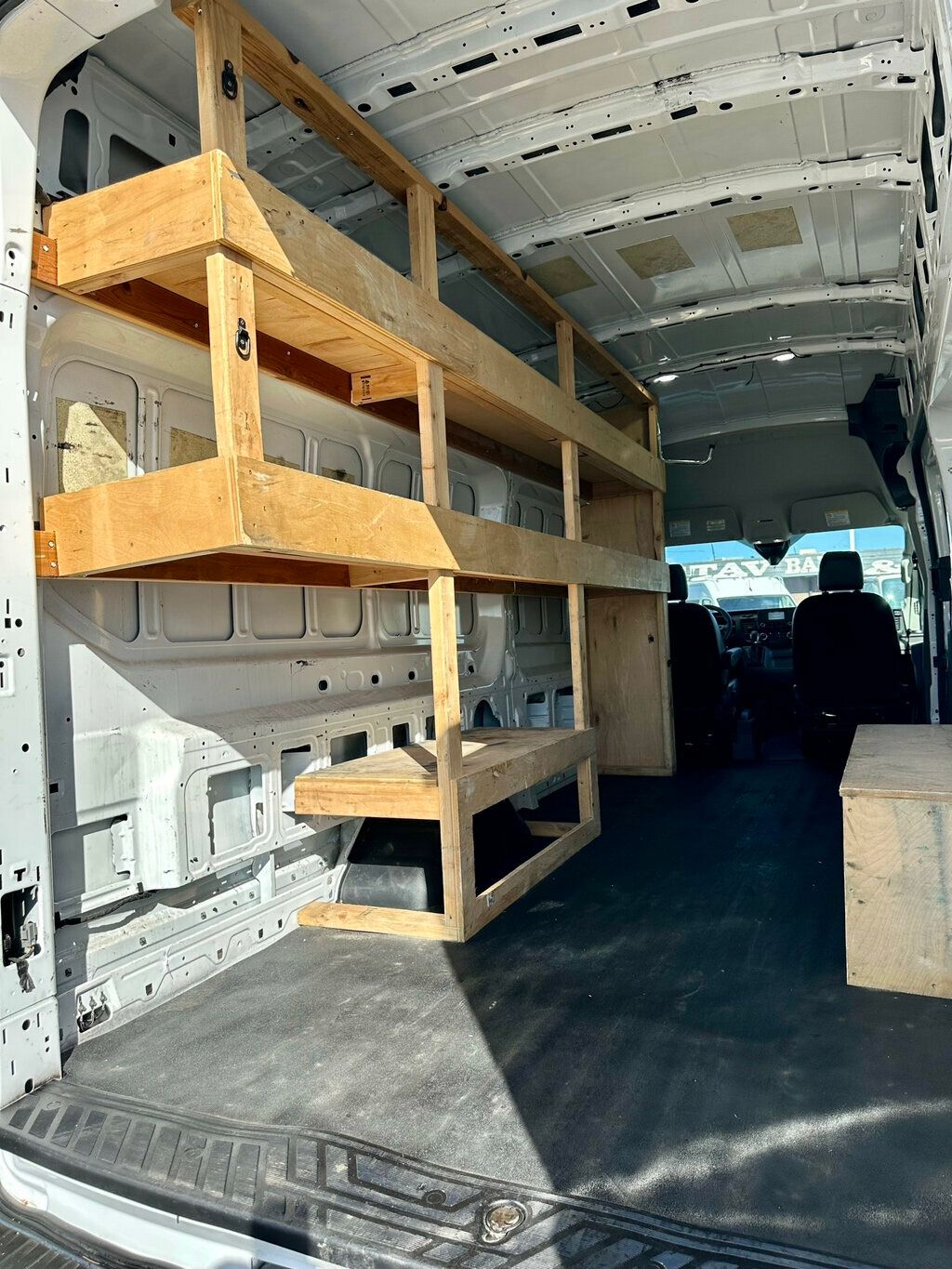 2021 Ford Transit Cargo Van photo 10
