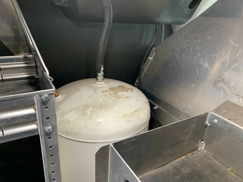 2021 Ford Transit Cargo Van T-150 130" Low Rf 8670 GVWR RWD - 23009258 - 17