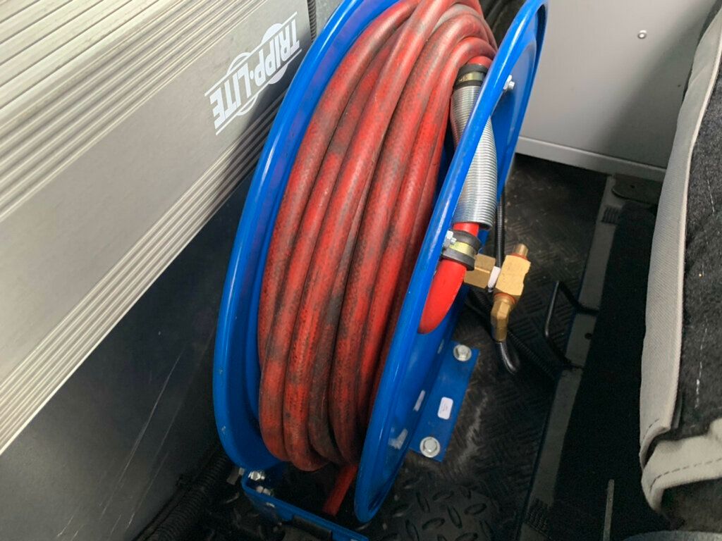 2021 Ford Transit Cargo Van T-150 130" Low Rf 8670 GVWR RWD - 23009258 - 27