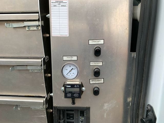 2021 Ford Transit Cargo Van T-150 130" Low Rf 8670 GVWR RWD - 23009258 - 32