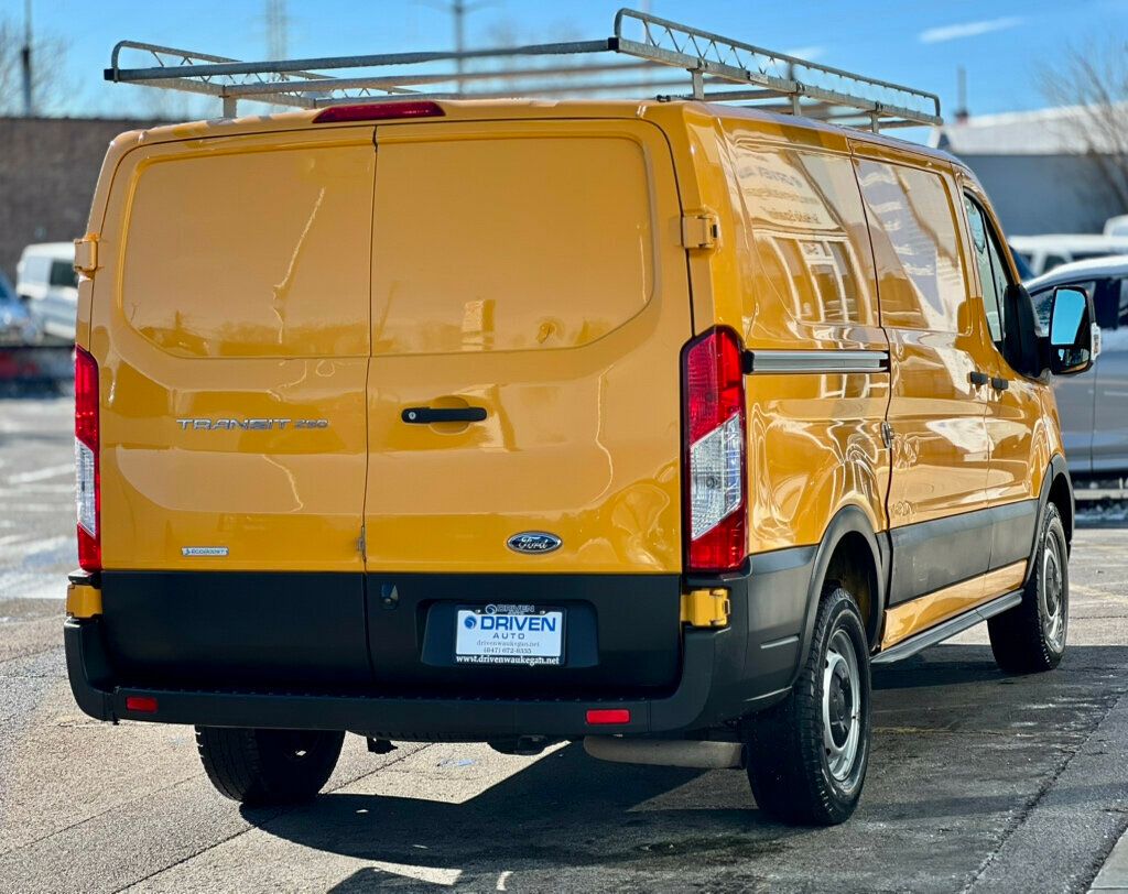 2021 Ford Transit Cargo Van T-250 - 22968845 - 28