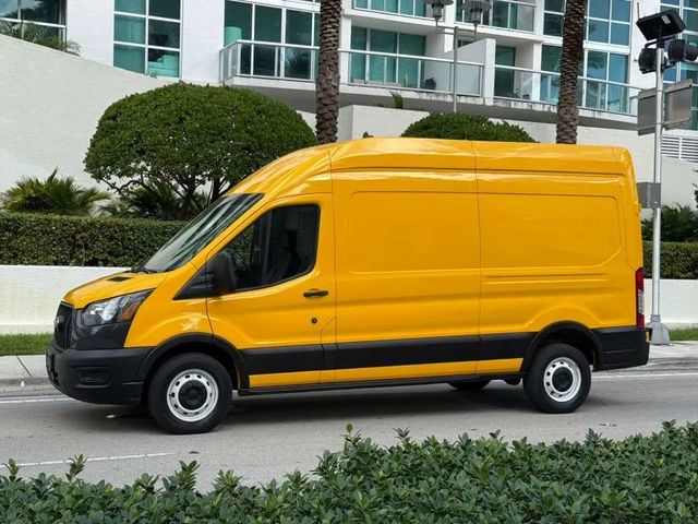 2021 Ford Transit Cargo Van T-250 148" Hi Rf 9070 GVWR RWD - 22957994 - 7