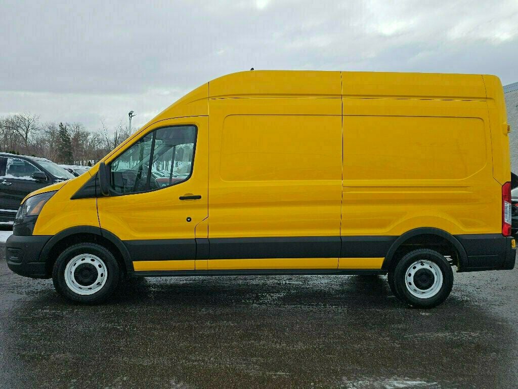 2021 Ford Transit Cargo Van T-250 148" Hi Rf 9070 GVWR RWD - 22978507 - 16