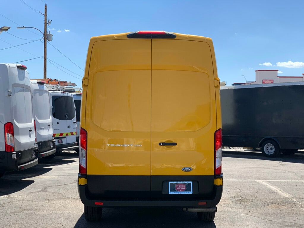 2021 Ford Transit Cargo Van photo 14