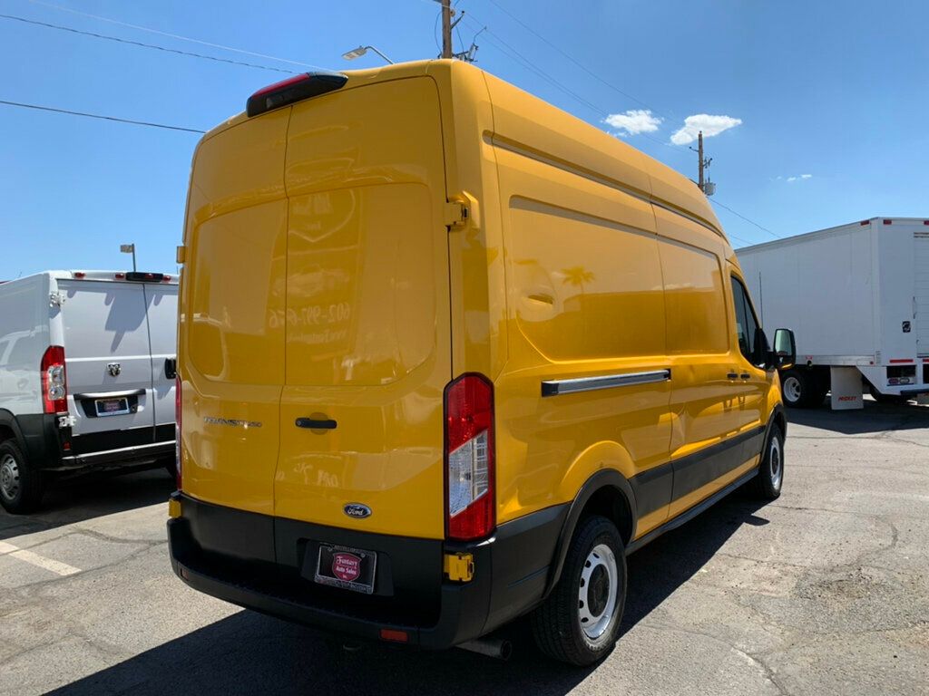 2021 Ford Transit Cargo Van photo 16