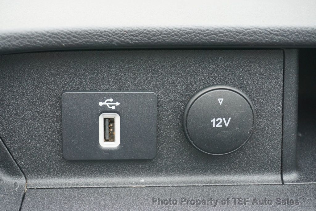 2021 Ford Transit Cargo Van photo 39