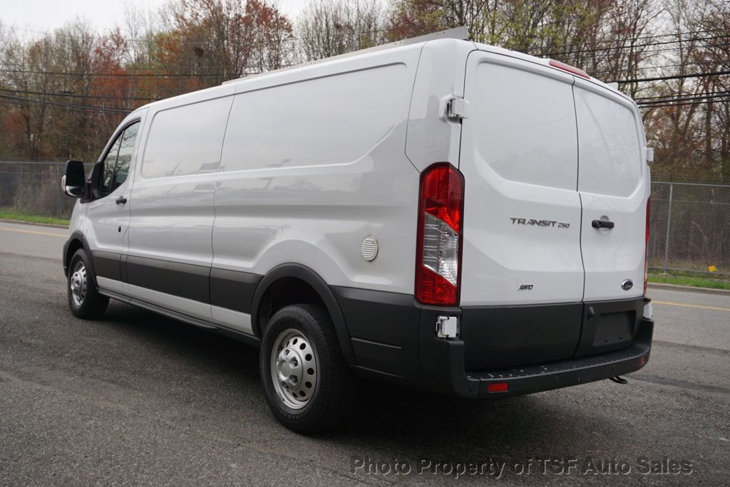 2021 Ford Transit Cargo Van photo 5