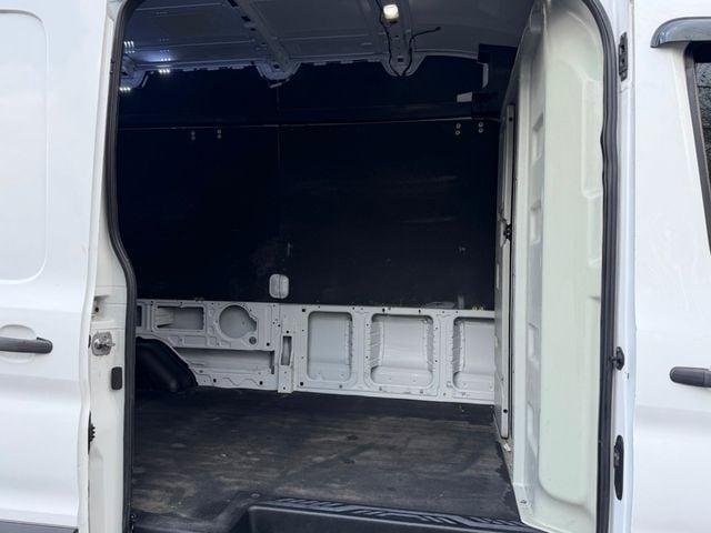 2021 Ford Transit Cargo Van T-350 148" EL Hi Rf 9500 GVWR RWD - 23013855 - 20