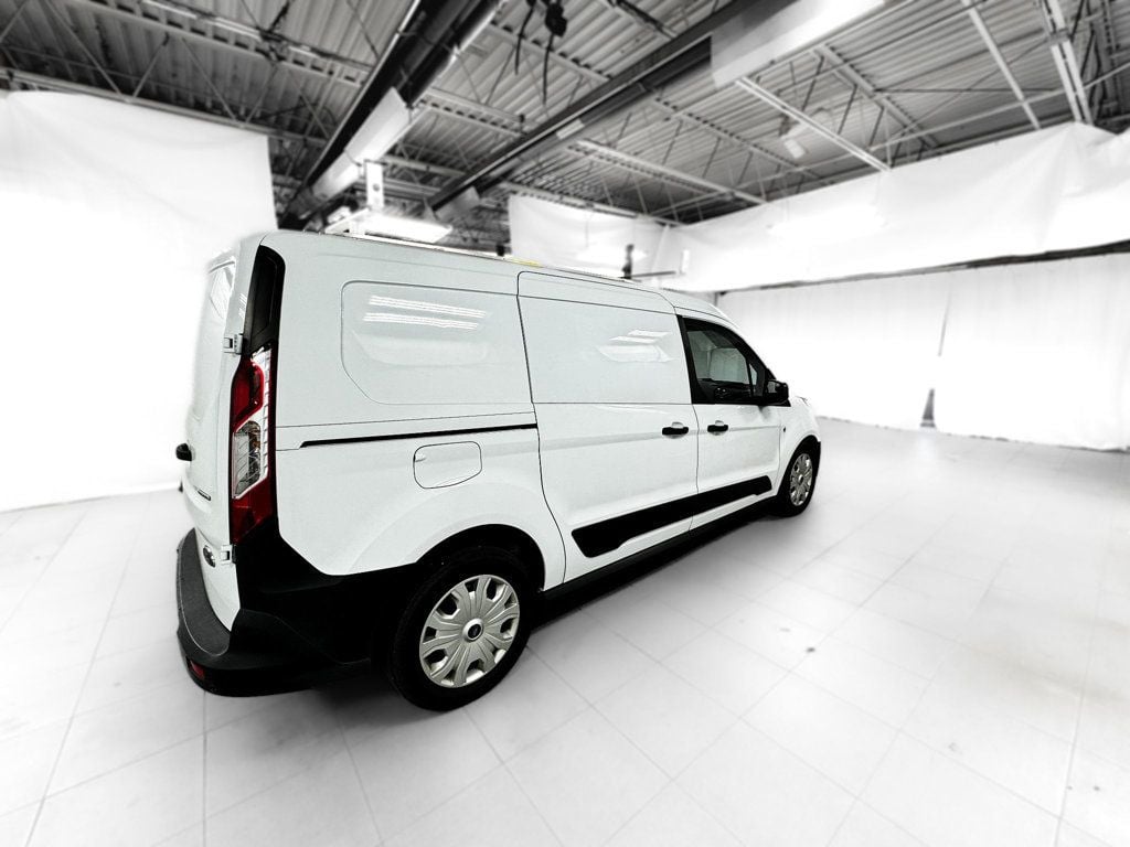 2021 Ford Transit XL Cargo Van photo 4