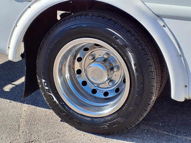 2021 Ford Transit Cutaway 350 10 Passenger Shuttle Bus w/Wheelchair - 23001573 - 44