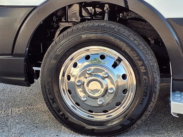 2021 Ford Transit Cutaway 350 10 Passenger Shuttle Bus w/Wheelchair - 23001573 - 50