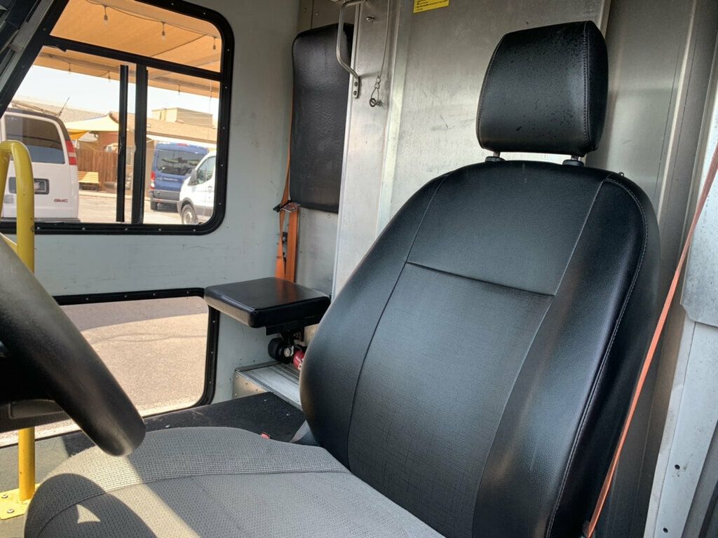 2021 Ford Transit Cutaway T-350 RWD DRW 156" WB 10360 GVWR 1-Ownee - 23064939 - 63