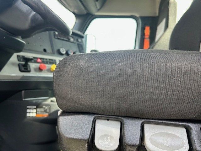 2021 Freightliner Cascadia 2020 FREIGHTLINER DAY CAB - 23001260 - 12