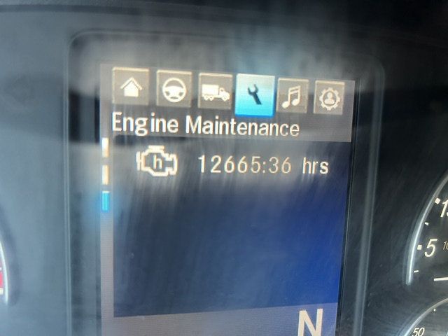 2021 Freightliner Cascadia 2021 FREIGHTLINER CASCADIA SLEEPER - 23094630 - 16