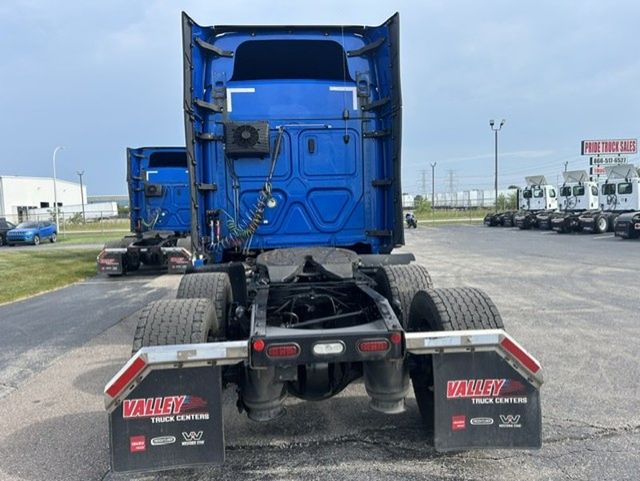 2021 Freightliner Cascadia 2021 FREIGHTLINER CASCADIA SLEEPER - 23075007 - 6