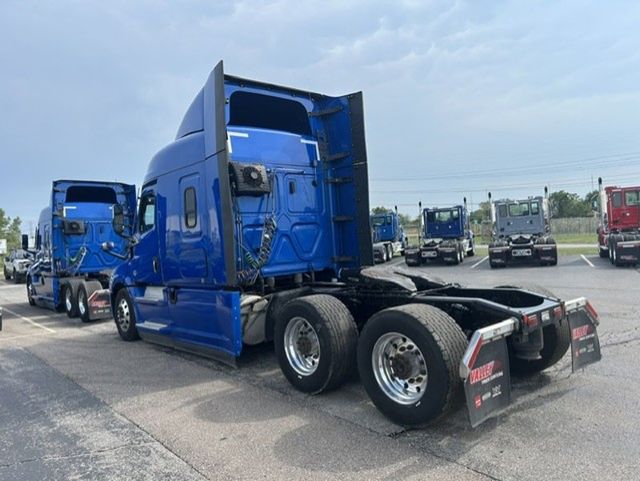2021 Freightliner Cascadia 2021 FREIGHTLINER CASCADIA SLEEPER - 23075007 - 7