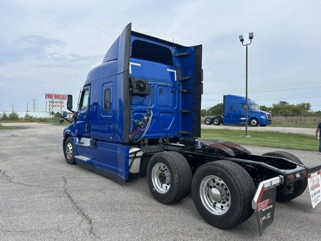 2021 Freightliner Cascadia 2021 FREIGHTLINER CASCADIA SLEEPER - 23075015 - 6