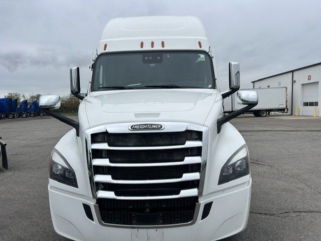 2021 Freightliner Cascadia 2021 FREIGHTLINER CASCADIA SLEEPER - 23095556 - 1